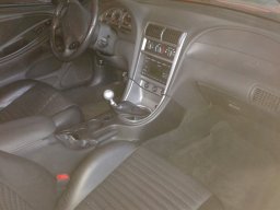 Ford Mustang Mach 1 2004